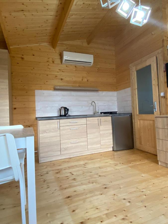 Pokoje I Domki Wiktoria Bedzino Exteriér fotografie